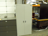 Lockers Steelcase 2 dr storage locker